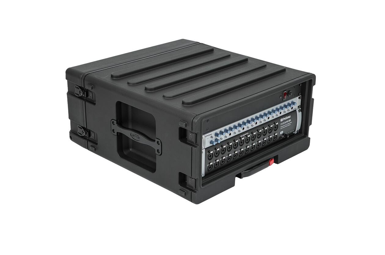 SKB - rSeries - Rack Rotomoulé 4U - avec Roulettes