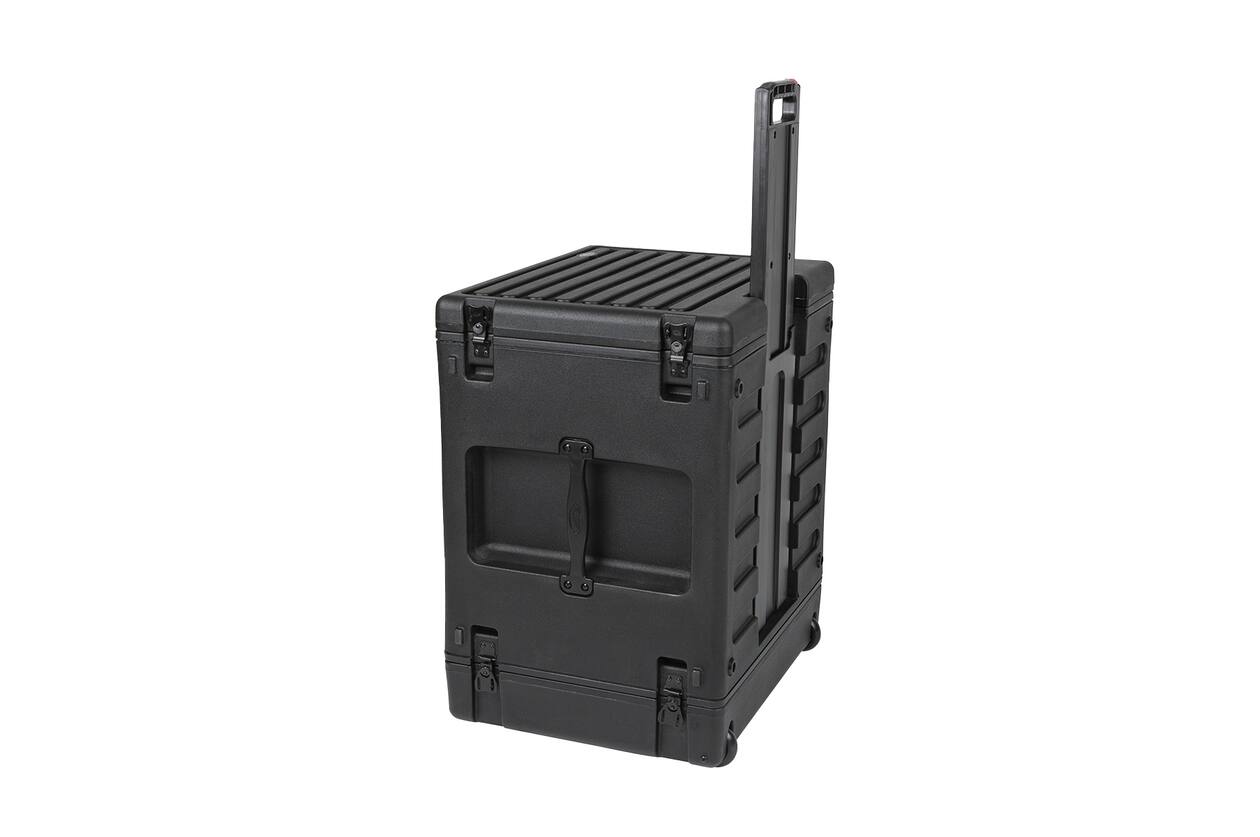 SKB - rSeries - Rack Rotomoulé 8U - avec Roulettes
