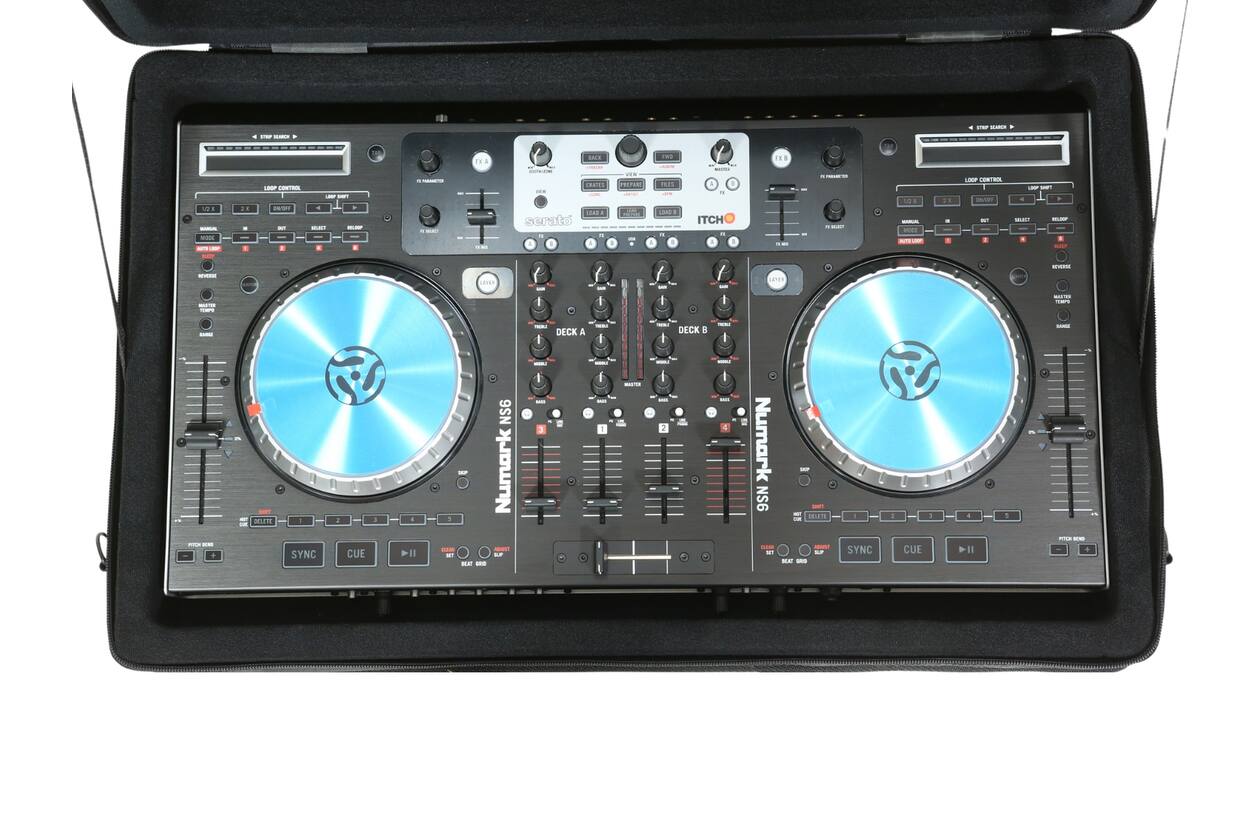 SKB - Étui Souple - Contrôleur DJ/Clavier