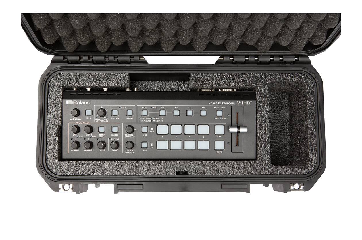 SKB - iSeries 3i-1706-6 - Valise étanche - Noir - Compartiment pour Roland V-1HD+ Video Switcher