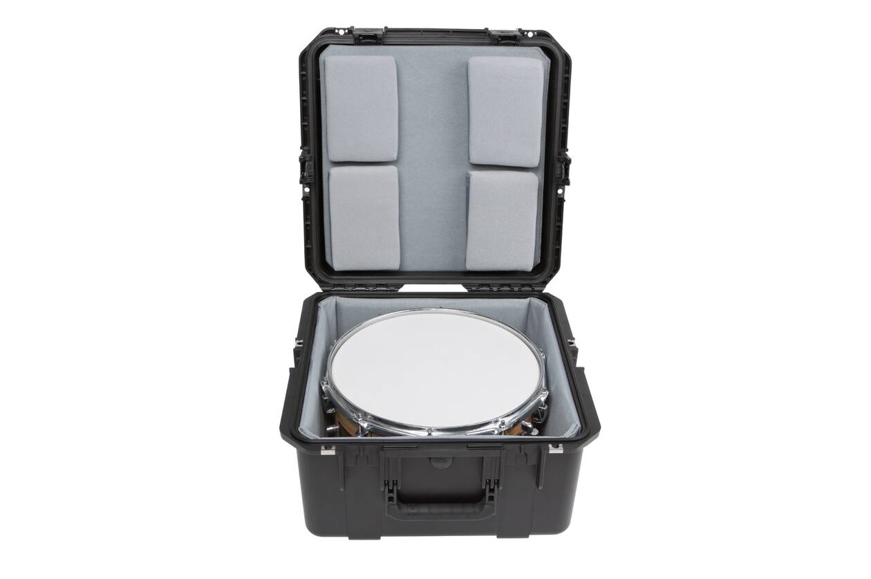 SKB - iSeries 3i-1717-10 - Valise étanche - Noir - Compartiment pour caisse claire simple avec doublure rembourrée et mousse doublée de Nylex