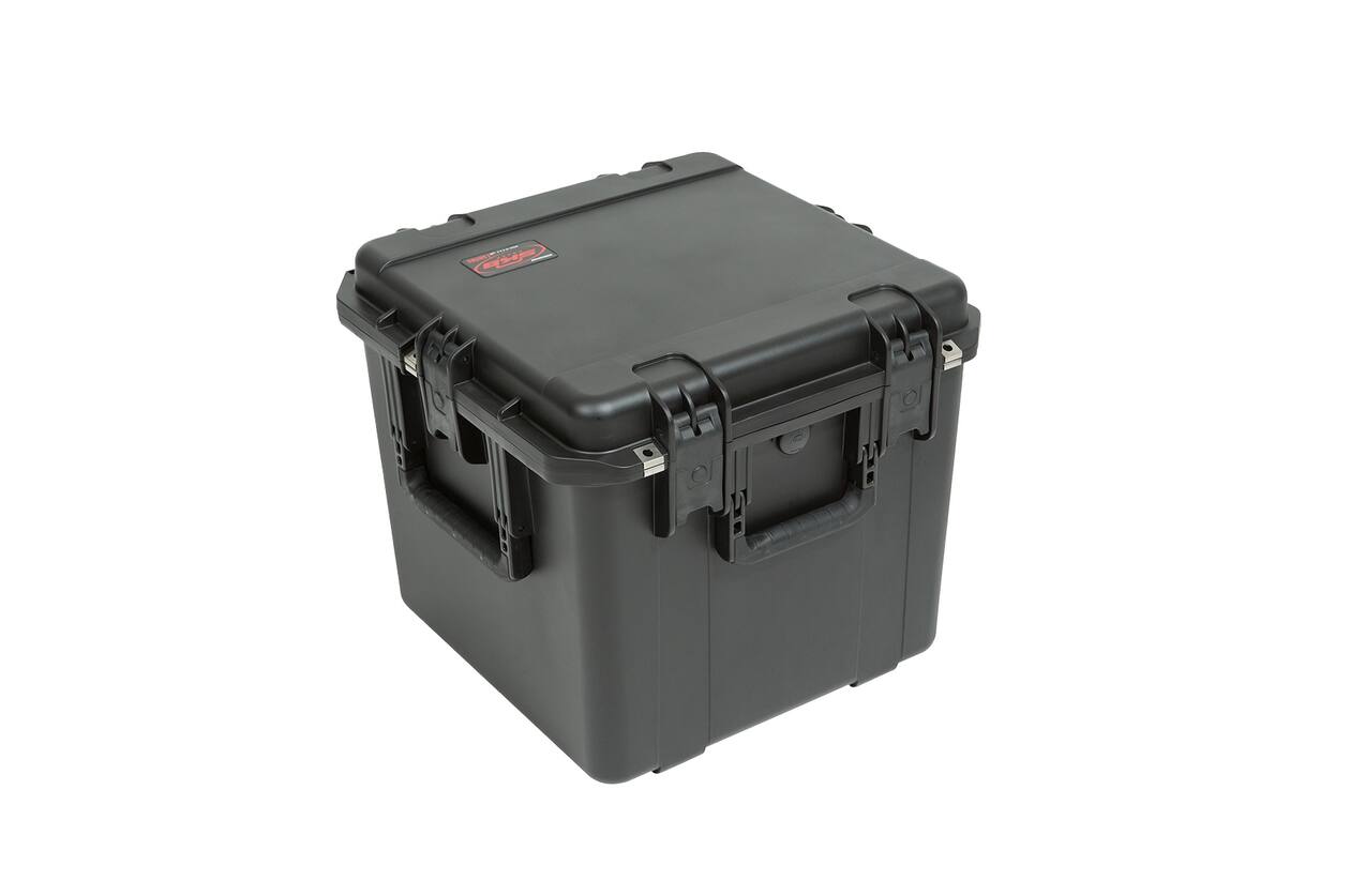 SKB - iSeries 1717-16 - Valise Étanche - Noire - Mousse Cubique