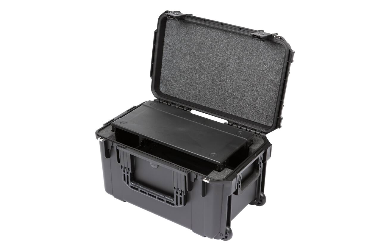 SKB - iSeries 2213-12 - Valise Étanche - Noire - Rack Amovible 4U Profond