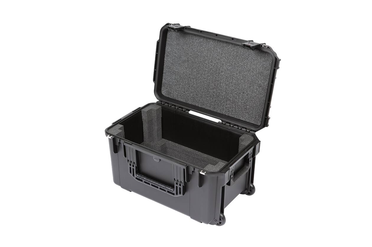 SKB - iSeries 2213-12 - Valise Étanche - Noire - Rack Amovible 4U Profond