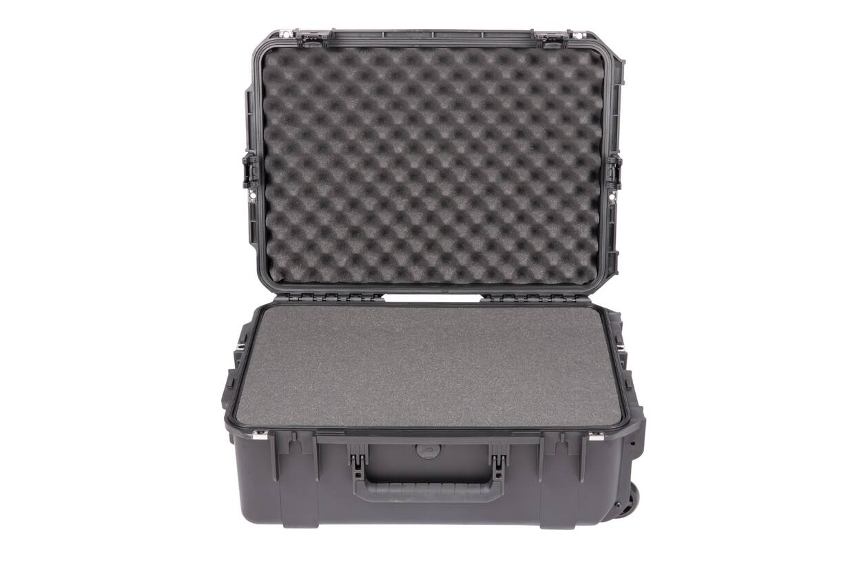 SKB - iSeries 2215-8 - Valise Étanche - Noire - Mousse Cubique