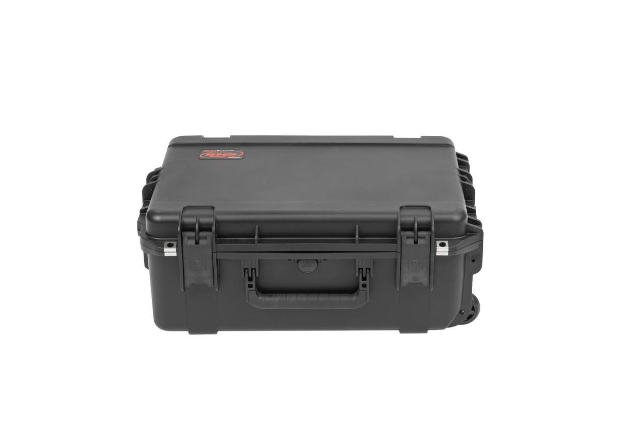 SKB - iSeries 2215-8 - Valise Étanche - Noire - Mousse Cubique