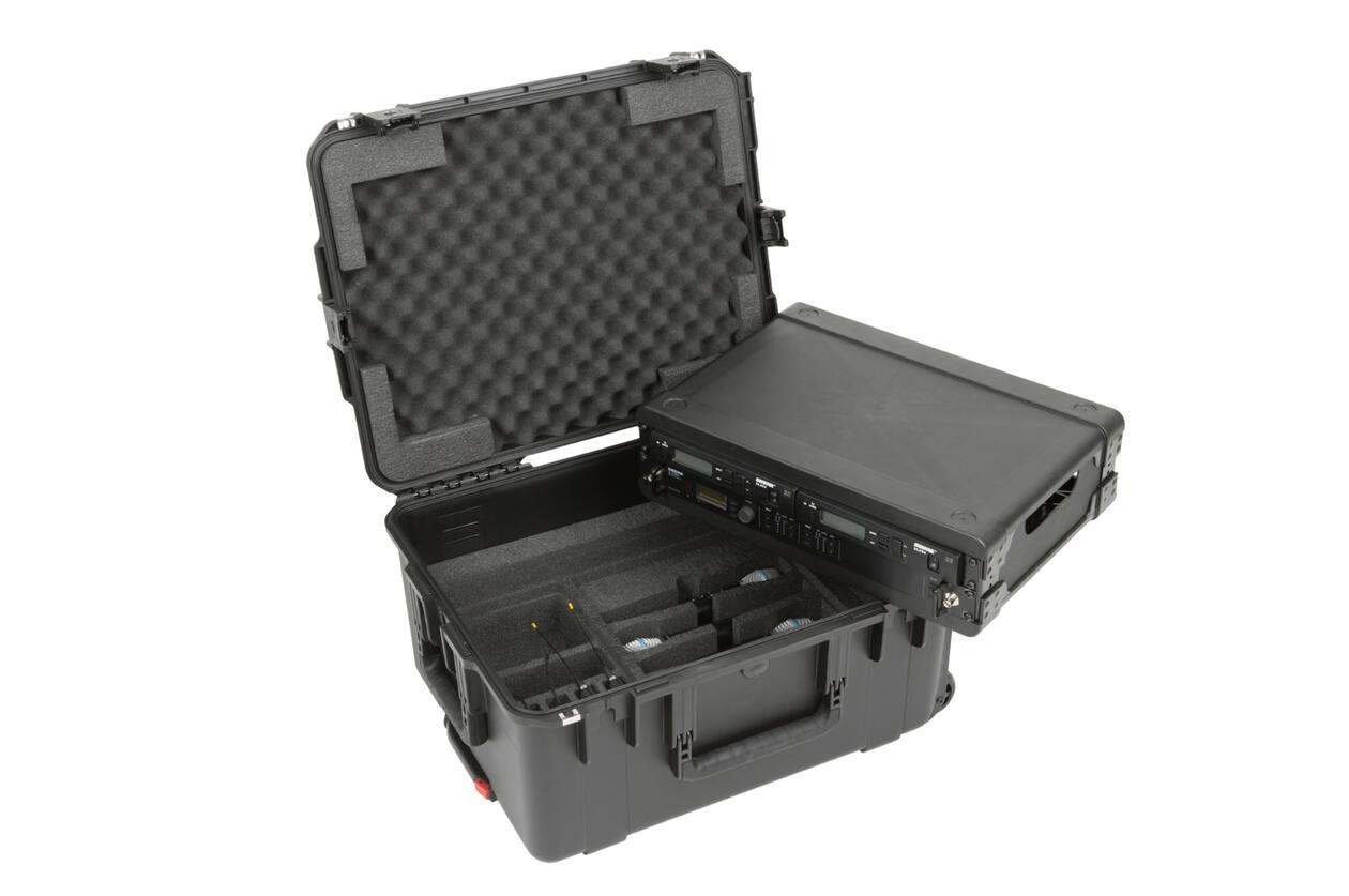 SKB - iSeries 3i-2217-10 - Valise étanche - Noir - Fly Rack 2U pour microphone sans fil