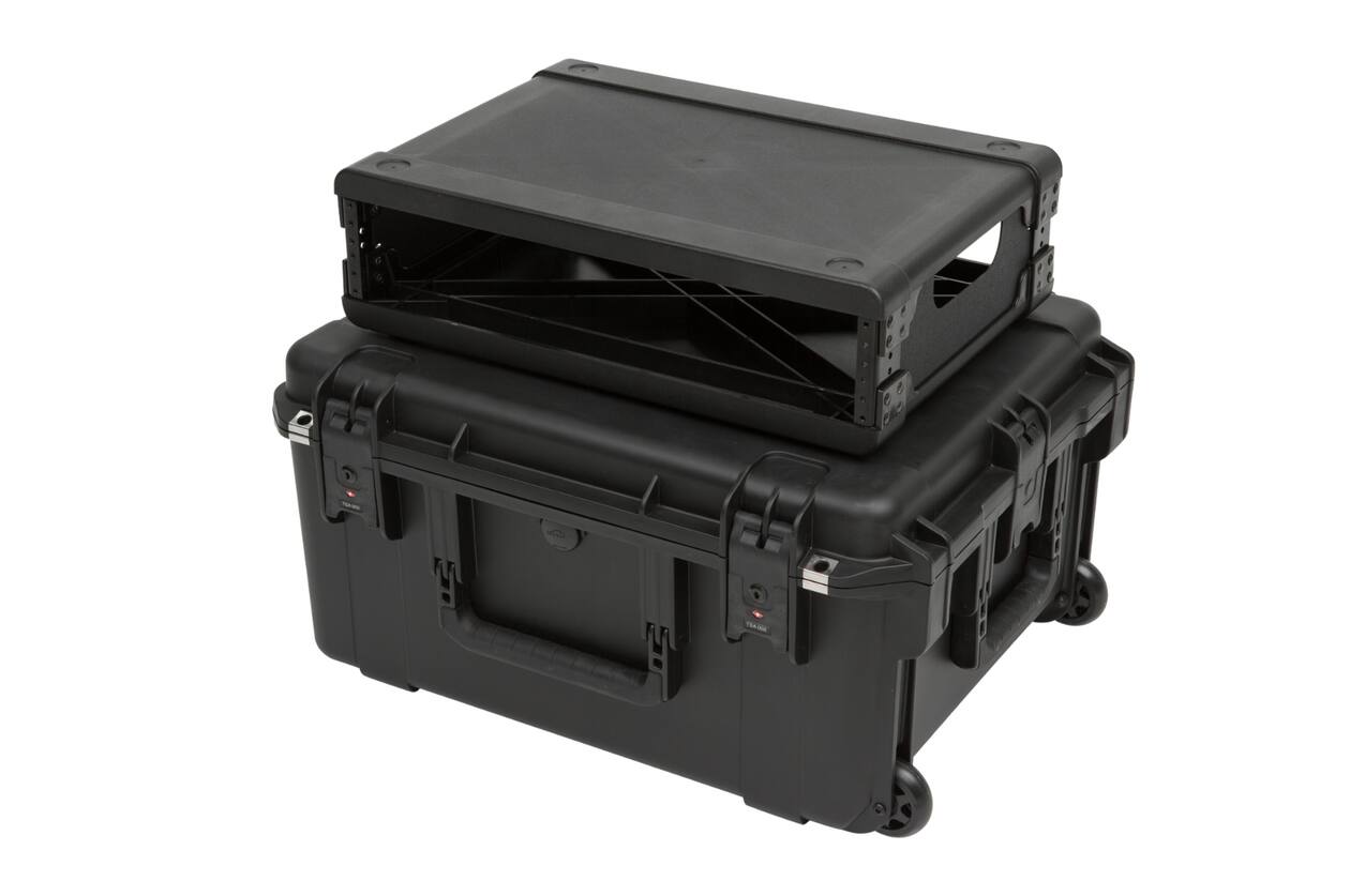 SKB - iSeries 3i-2217-10 - Valise étanche - Noir - Fly Rack 2U pour microphone sans fil
