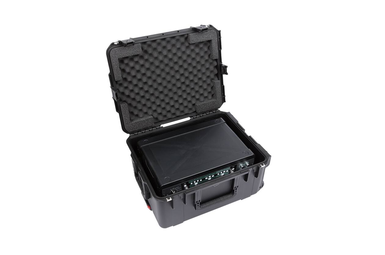 SKB - iSeries 2217-10 - Valise Étanche - Noire - Rack Amovible 3U Profond