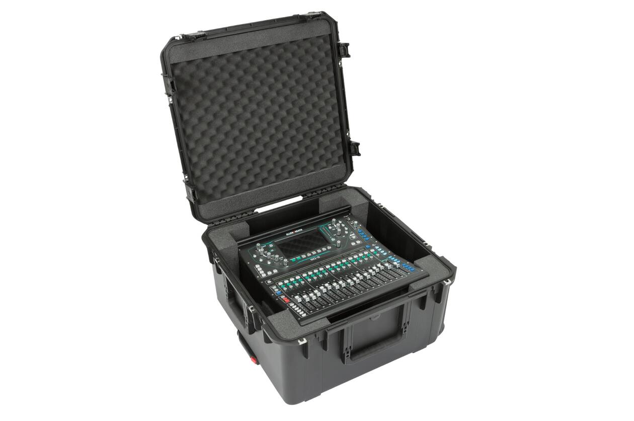 SKB - iSeries 3i-2222-12 - Valise étanche - Noir - Compartiment pour table de mixage Allen & Heath SQ5