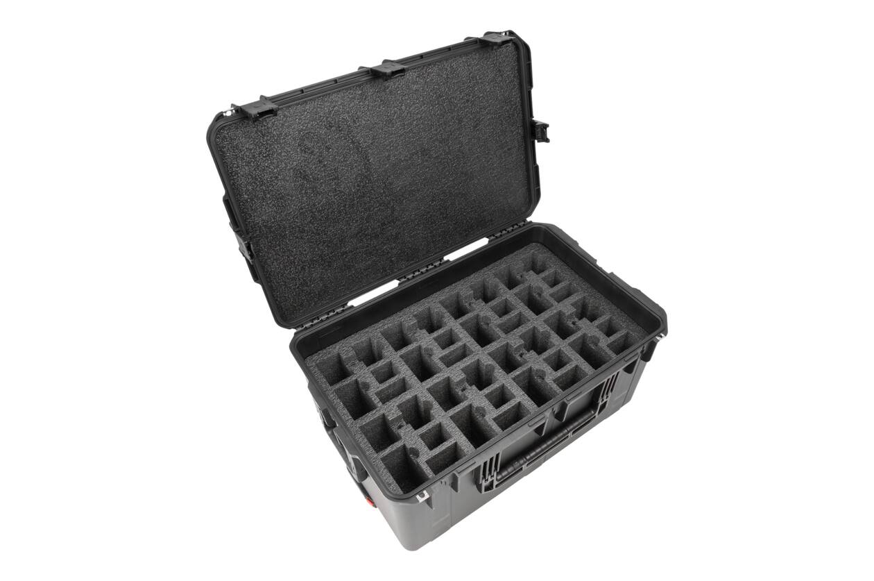 SKB - iSeries - Valise pour huit radios Motorola APX8000