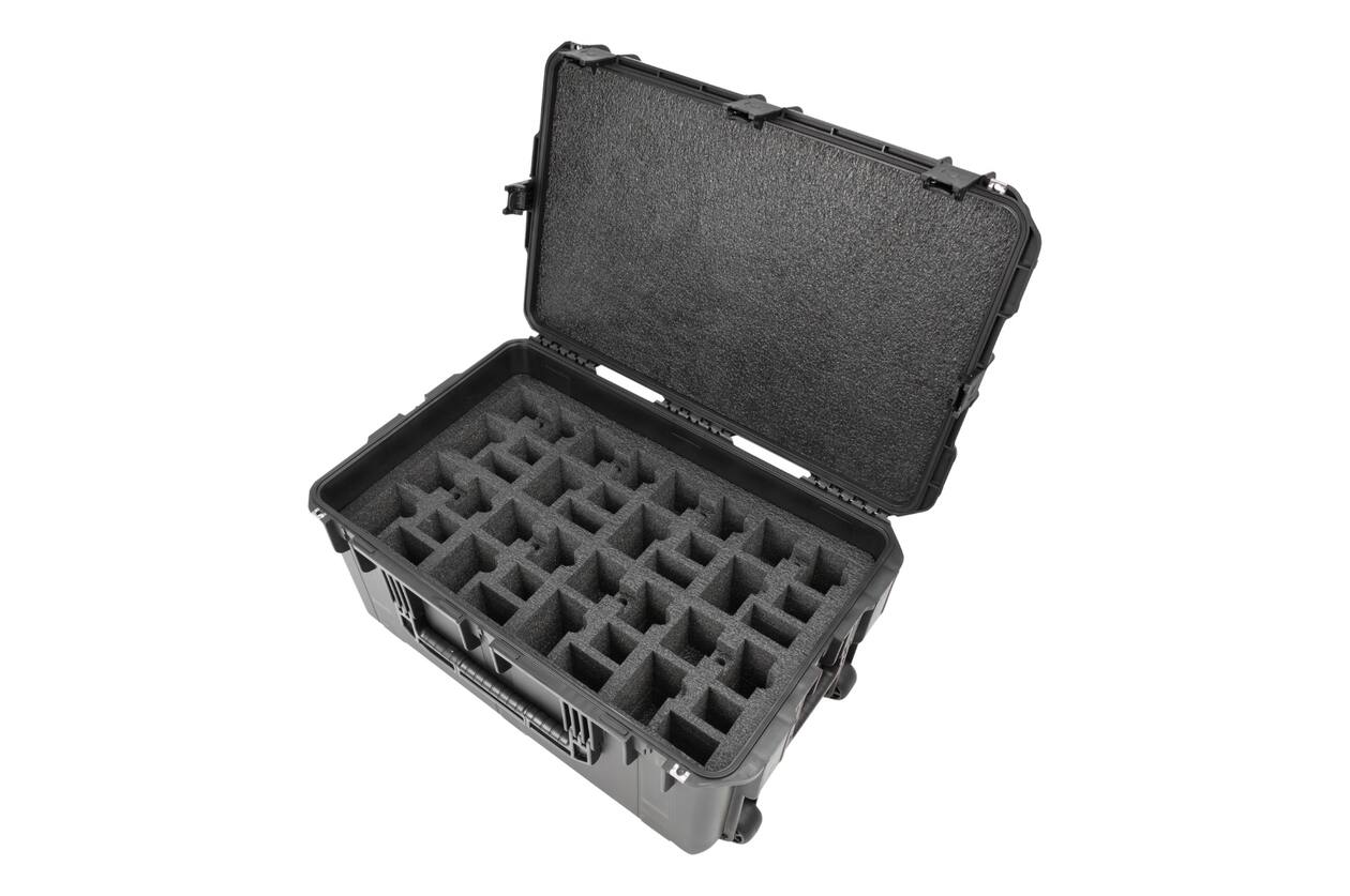 SKB - iSeries - Valise pour huit radios Motorola APX8000