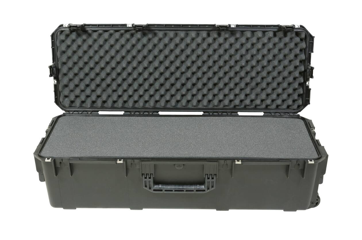 SKB - iSeries 4213-12 - Valise Étanche - Noire - Mousse à Couches