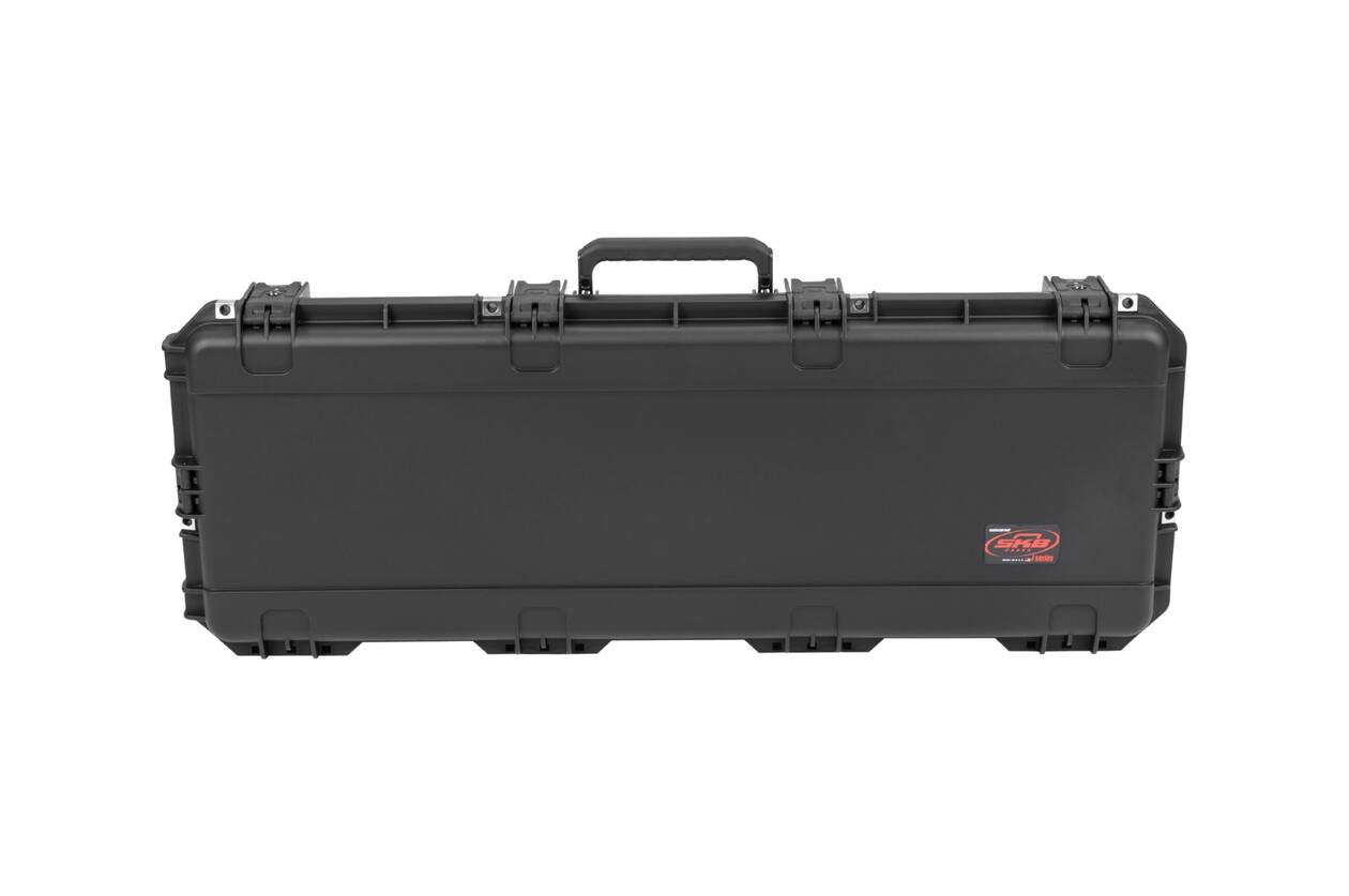 SKB - iSeries 4214-6 - Valise Étanche - Noire - Compartiment Guitare Strat/Tele
