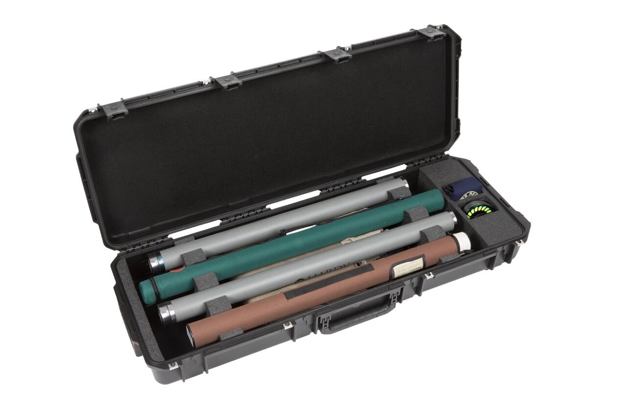SKB - iSeries 4214-5 - Valise Étanche - Noire - Compartiment Pêche à la Mouche