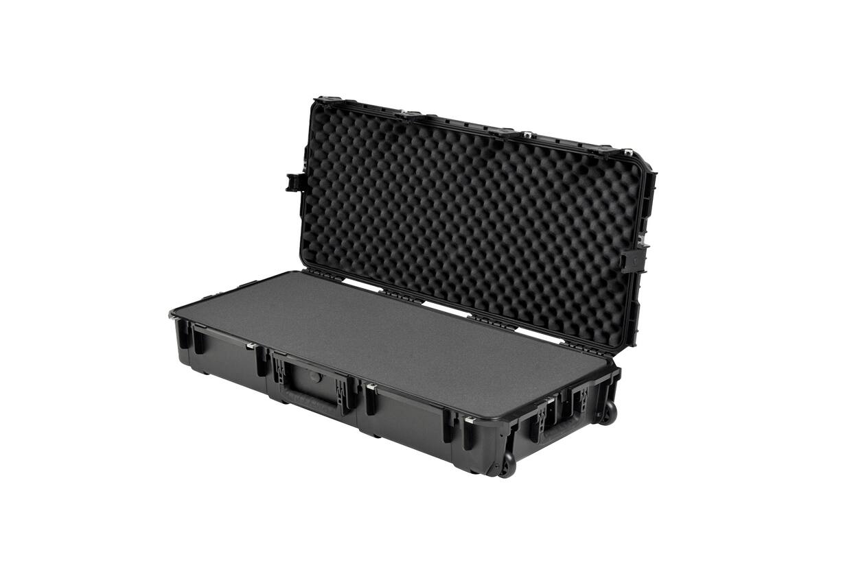 SKB - iSeries 4217-7 - Valise Étanche - Noire - Mousse à Couches