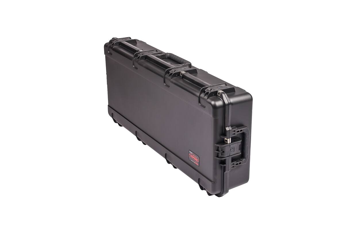 SKB - iSeries 4217-7 - Valise Étanche - Noire - Mousse à Couches