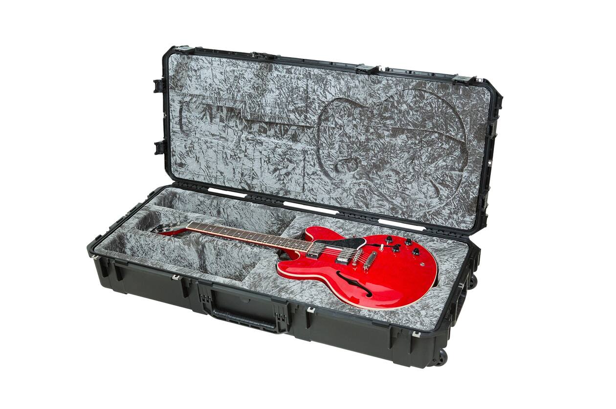 SKB - iSeries 4719-8 - Valise Étanche - Noire - Compartiment Guitare Type 335
