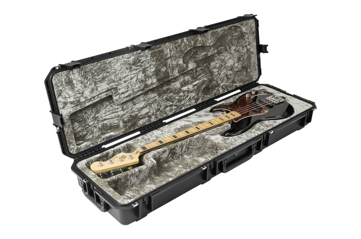 SKB - iSeries 5014-6 - Valise Étanche - Noire - Compartiment Guitare Basse Precision et Jazz Style