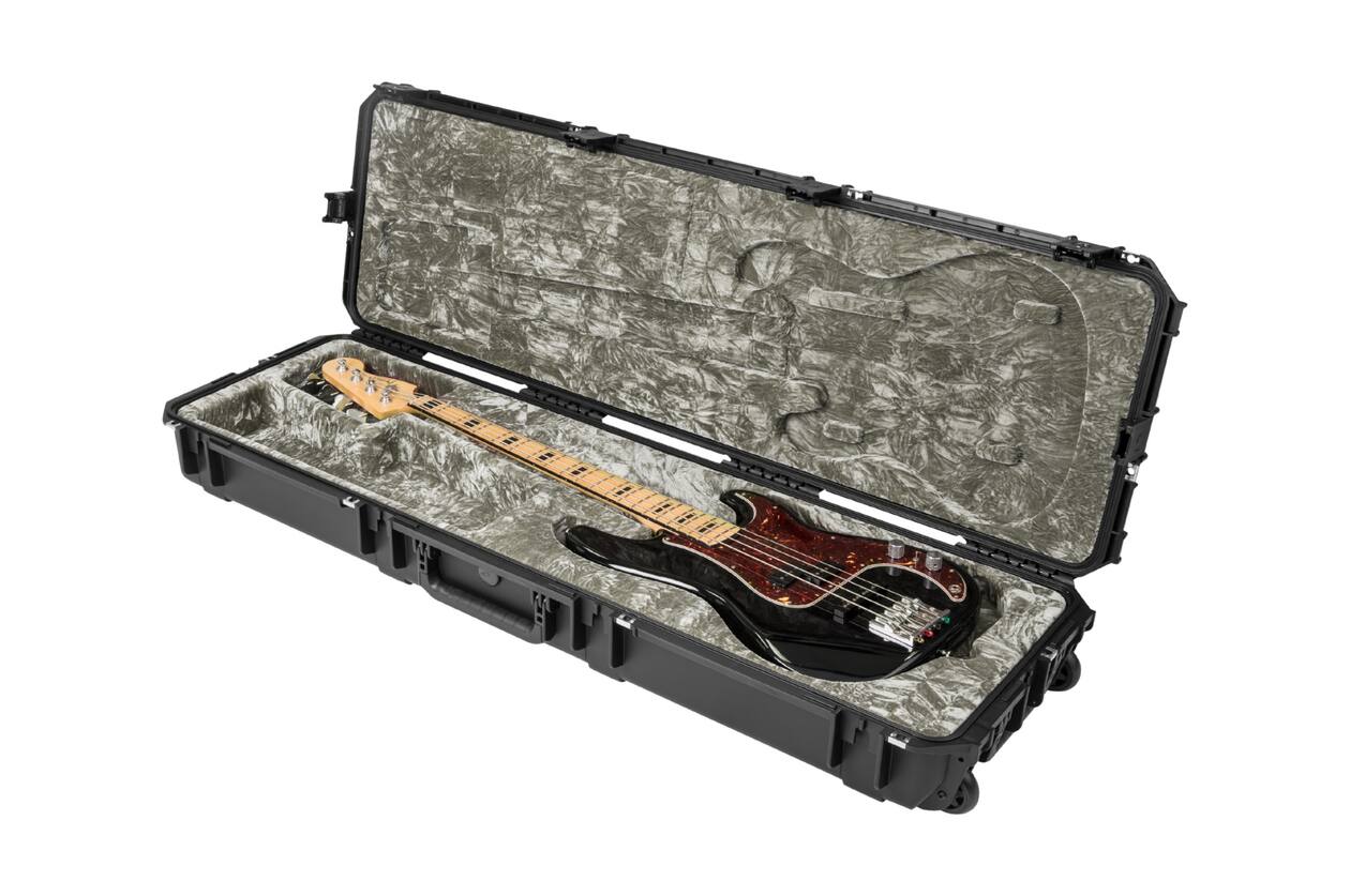 SKB - iSeries 5014-6 - Valise Étanche - Noire - Compartiment Guitare Basse Precision et Jazz Style