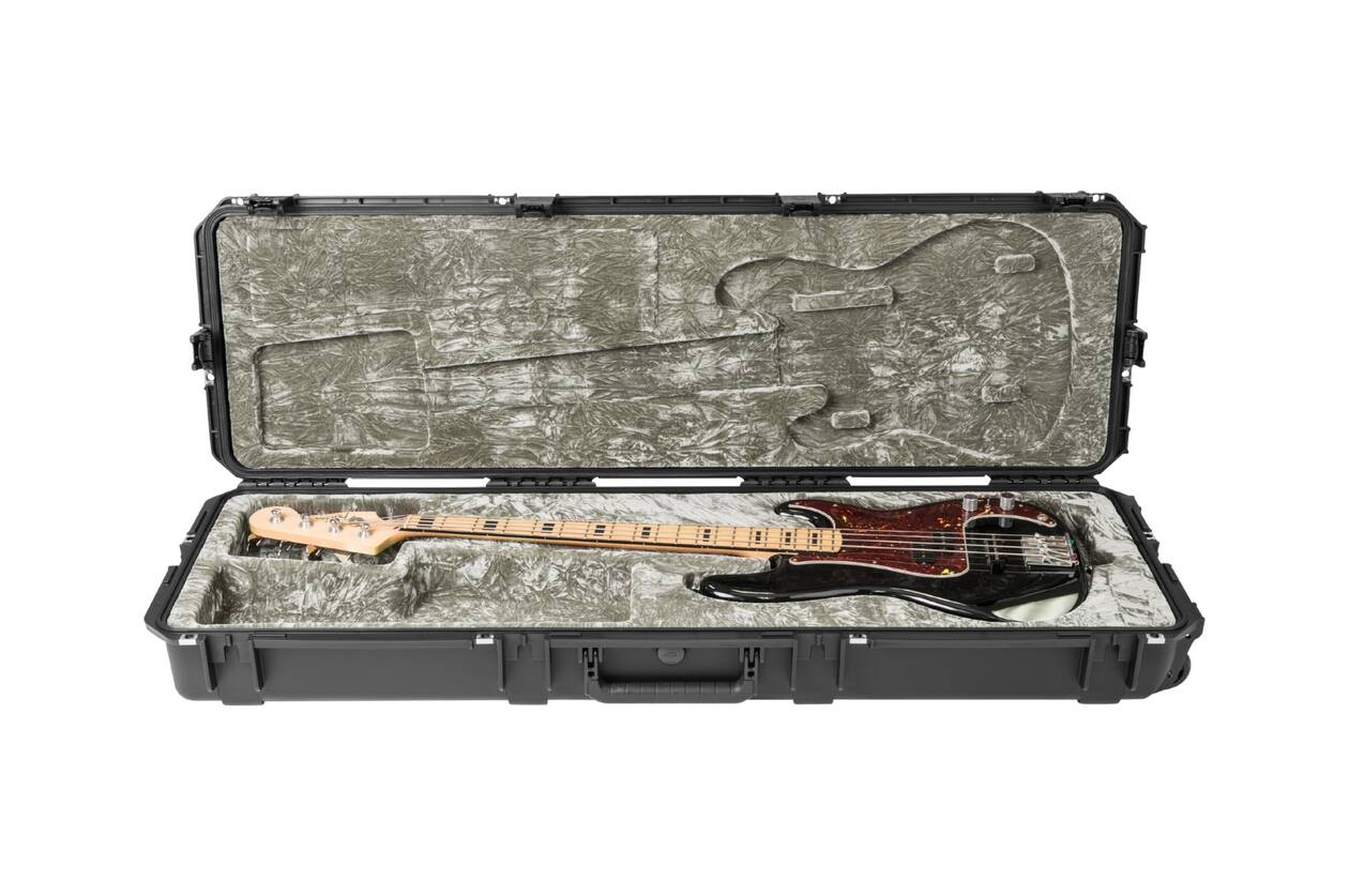 SKB - iSeries 5014-6 - Valise Étanche - Noire - Compartiment Guitare Basse Precision et Jazz Style