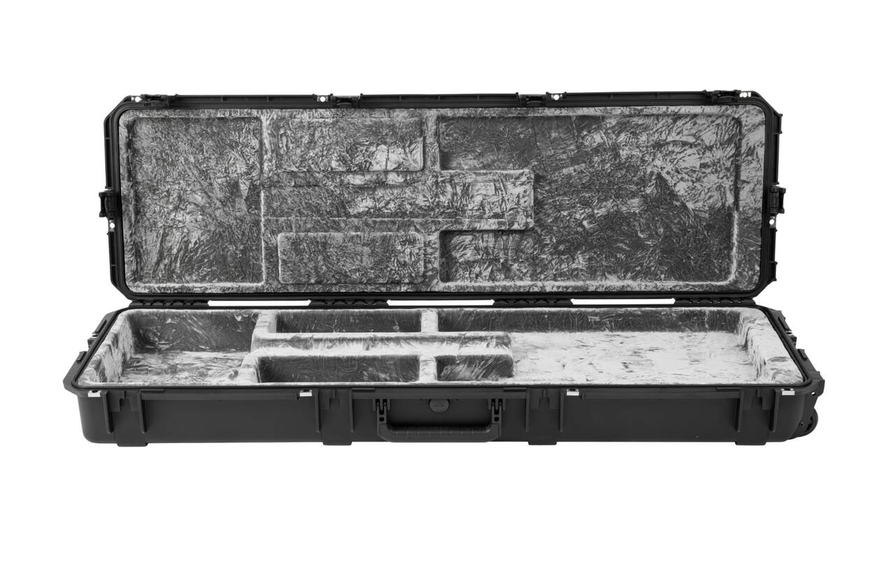 SKB - iSeries 5014-6 - Valise Étanche - Noire - Compartiment Guitare Basse Électrique Open Cavity