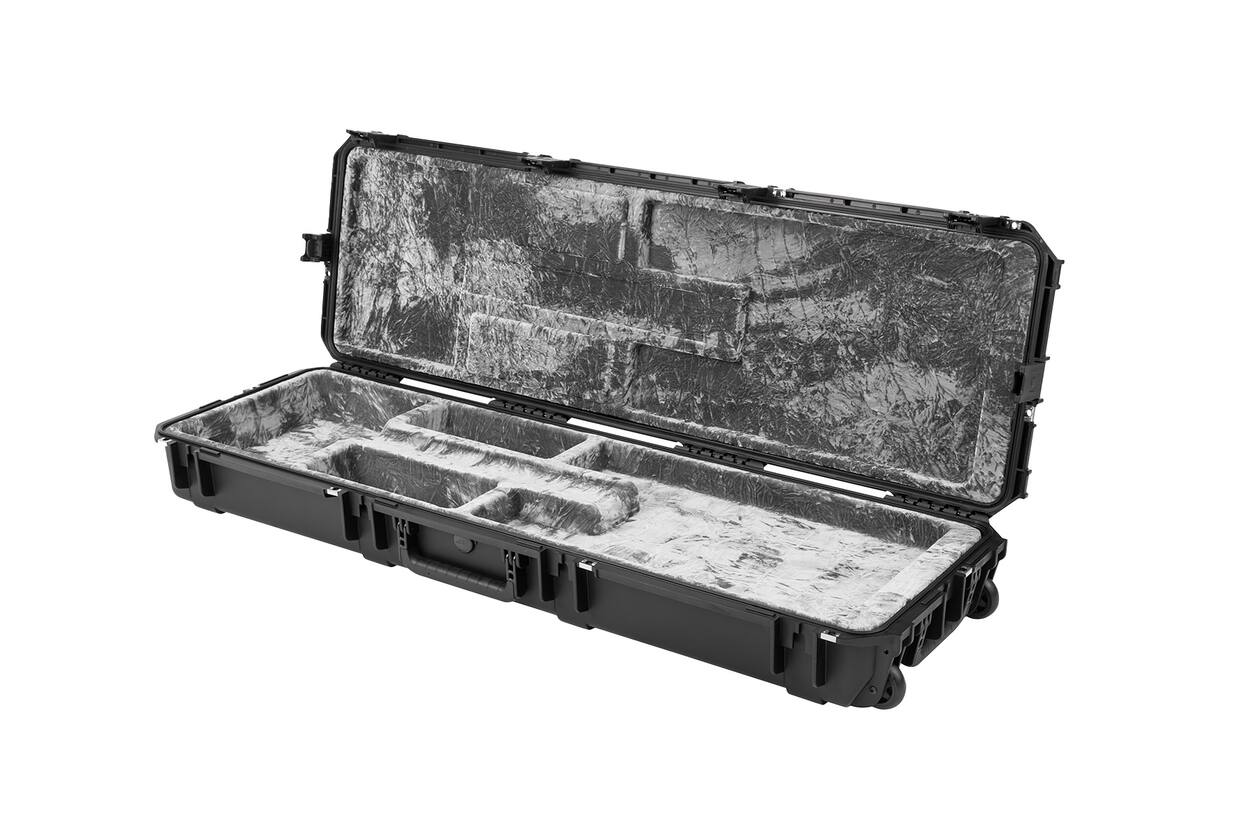 SKB - iSeries 5014-6 - Valise Étanche - Noire - Compartiment Guitare Basse Électrique Open Cavity