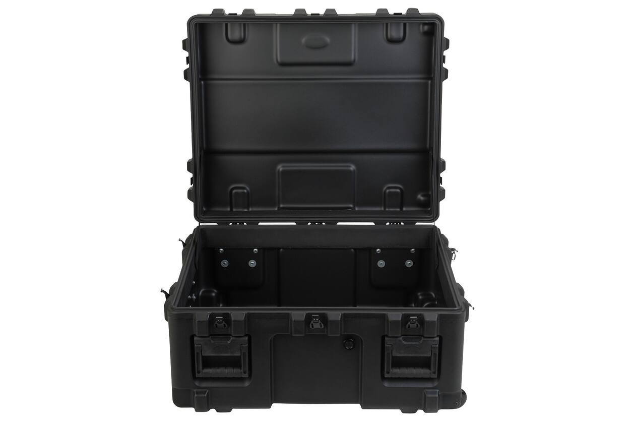 SKB - rSeries 3025-15 - Valise Étanche - Noire - avec Roulettes - Vide