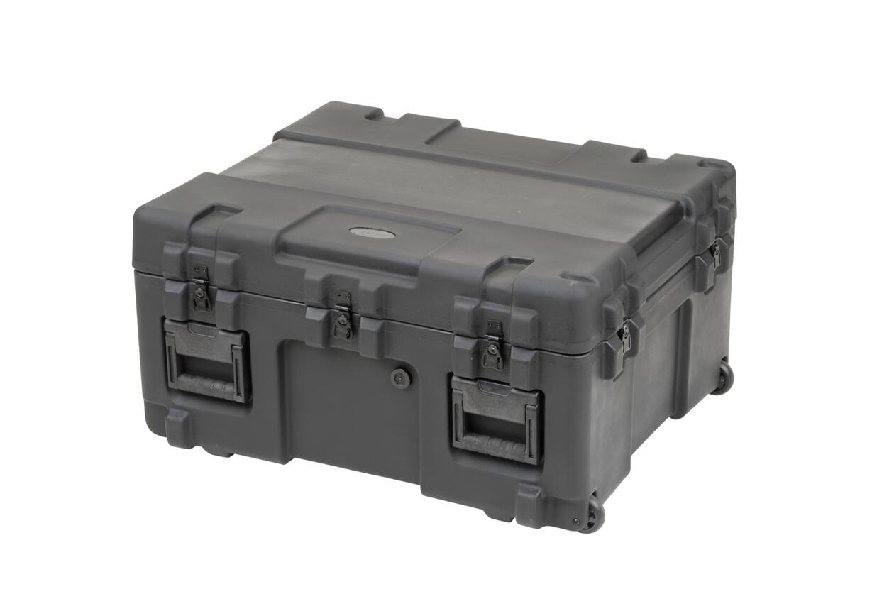SKB - rSeries 3025-15 - Valise Étanche - Noire - avec Roulettes - Vide