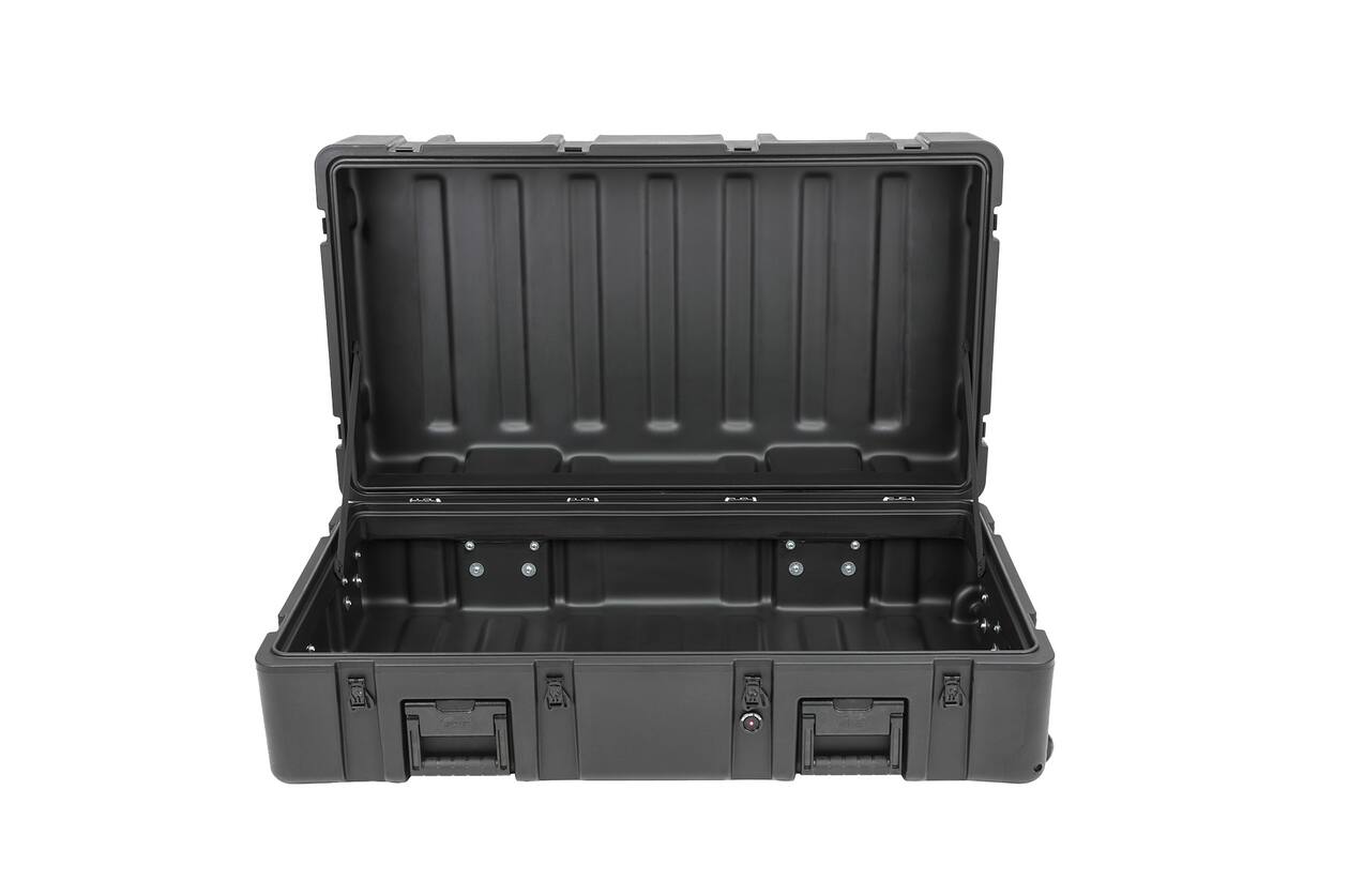 SKB - rSeries 4222-14 - Valise Étanche - Noire - avec Roulettes - Vide