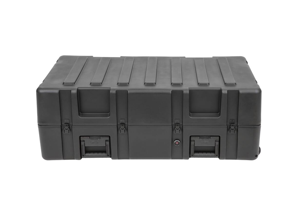 SKB - rSeries 4222-14 - Valise Étanche - Noire - avec Roulettes - Mousse à Couches