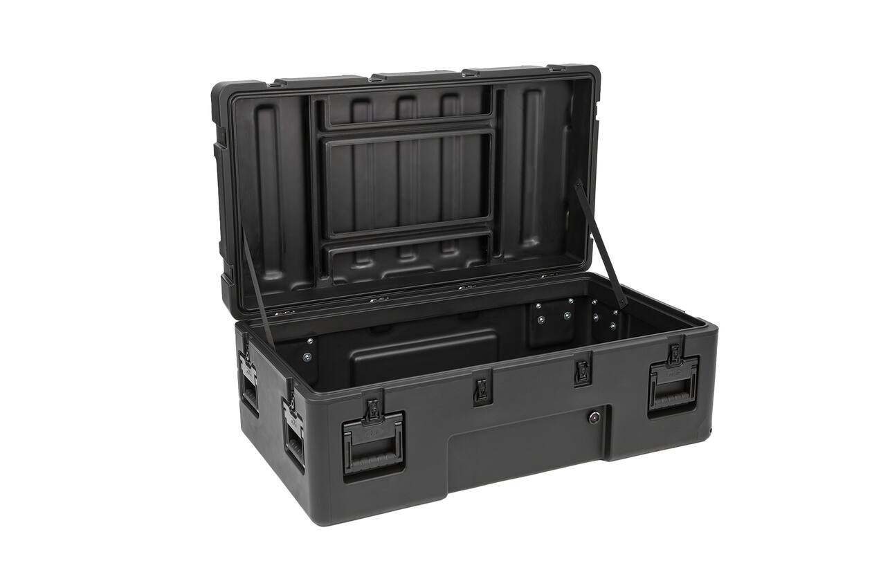 SKB - rSeries 4222-15 - Valise Étanche - Noire - avec Roulettes - Vide