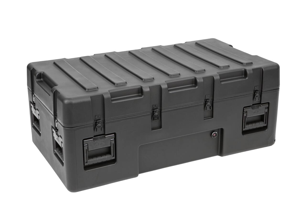SKB - rSeries 4222-15 - Valise Étanche - Noire - avec Roulettes - Mousse à Couches