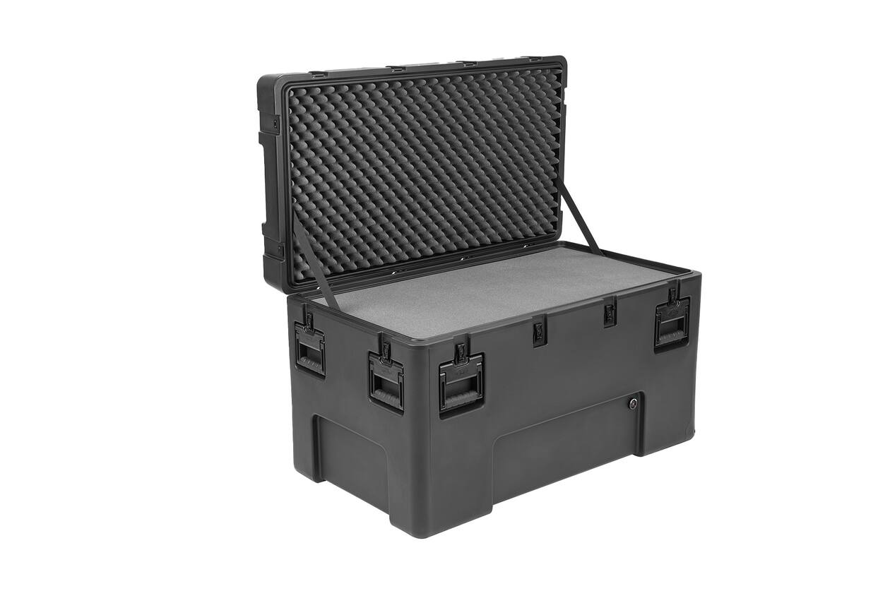 SKB - rSeries 3R-4222-24 - Valise étanche - Noir - Mousse en couches - avec roulettes