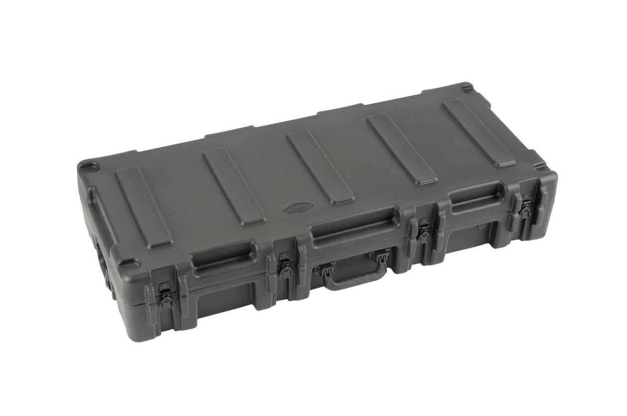 SKB - rSeries 4417-8 - Valise Étanche - Noire - Vide - avec Roulettes