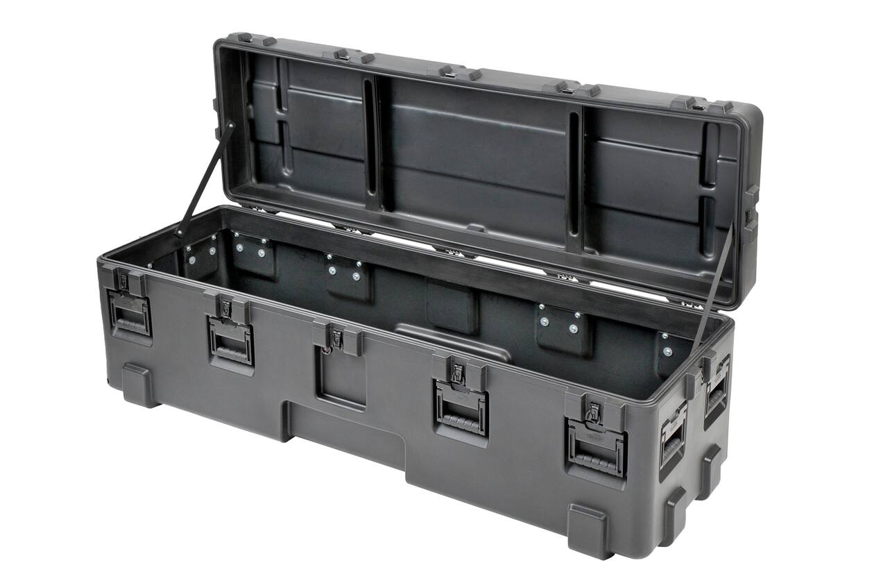 SKB - rSeries 6820-20 - Valise Étanche - Noire - Vide - avec Roulettes