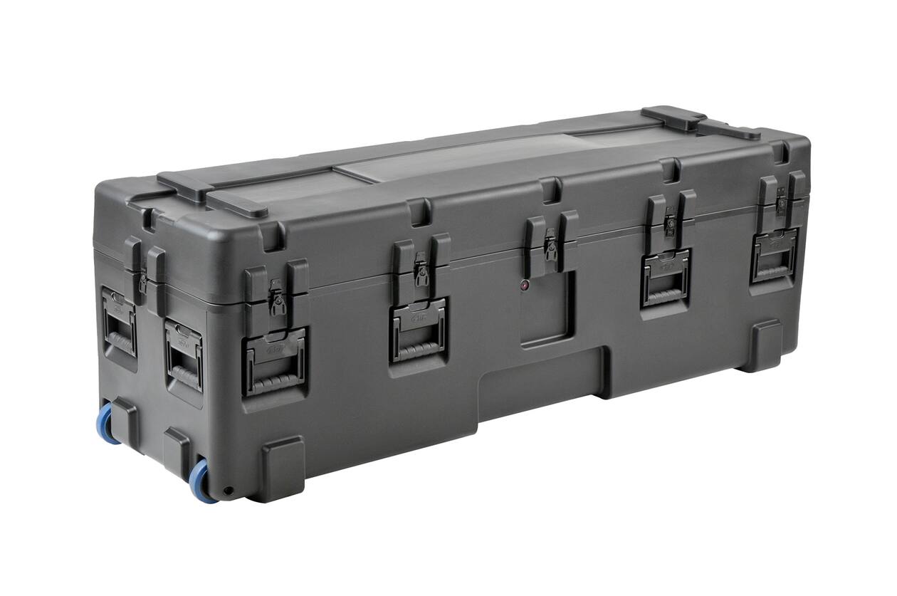SKB - rSeries 6820-20 - Valise Étanche - Noire - Vide - avec Roulettes