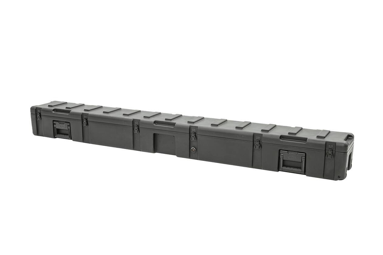SKB - rSeries 8608-8 - Valise Étanche - Noire - Vide - avec Roulettes