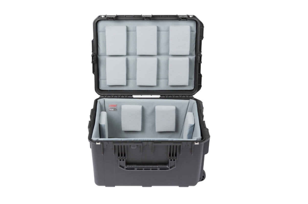SKB - iSeries 2317-14 - Valise étanche - Noire - avec roulettes - Intérieur rembourré