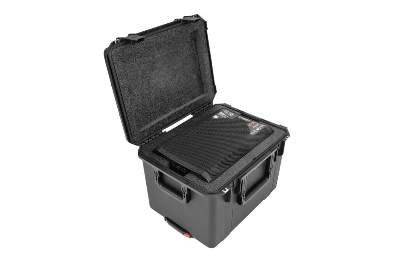 SKB - iSeries 2015-14 - Valise Étanche - Noire - Calage Enceinte QSC CB10
