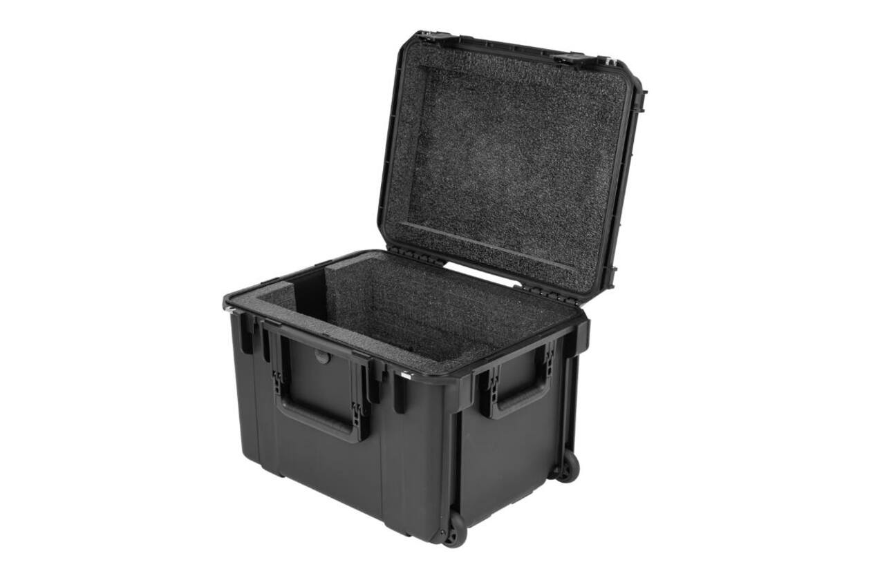 SKB - iSeries 2015-14 - Valise Étanche - Noire - Calage Enceinte QSC CB10