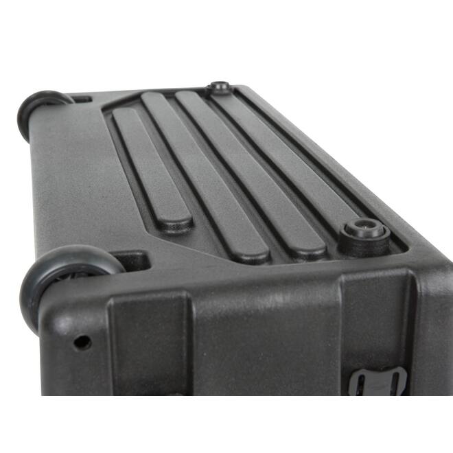 SKB - rSeries - Rack Rotomoulé 4U - avec Roulettes
