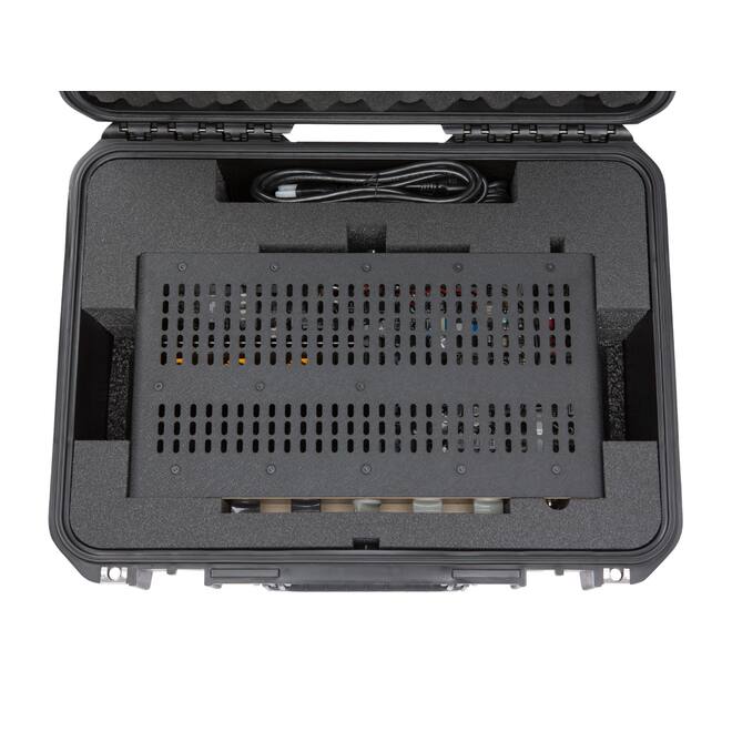 SKB - iSeries 1813-7 - Valise Étanche - Compartiment UA OX Amp Top Box