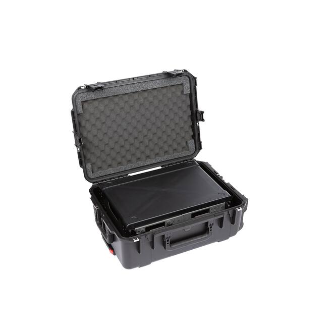 SKB - iSeries 2215-8 - Valise Étanche - Noire - Rack Amovible 2U Profond