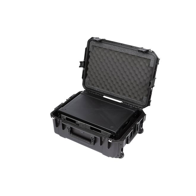 SKB - iSeries 2215-8 - Valise Étanche - Noire - Rack Amovible 2U Profond