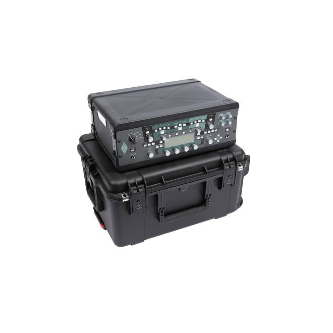 SKB - iSeries 2217-10 - Valise Étanche - Noire - Rack Amovible 3U Profond