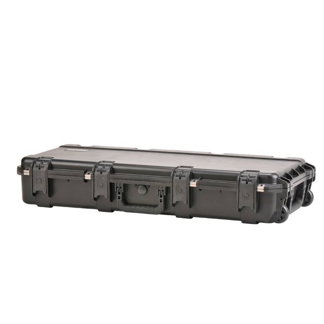 SKB - iSeries 3614-6 - Valise Étanche - Noire - Compartiment Double M4/Fusil Court