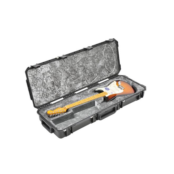 SKB - iSeries 4214-6 - Valise Étanche - Noire - Compartiment Guitare Strat/Tele