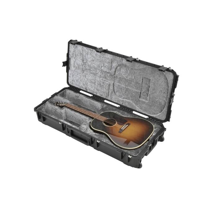 SKB - iSeries 4217-18 - Valise Étanche - Compartiment Guitare Acoustique - Noire