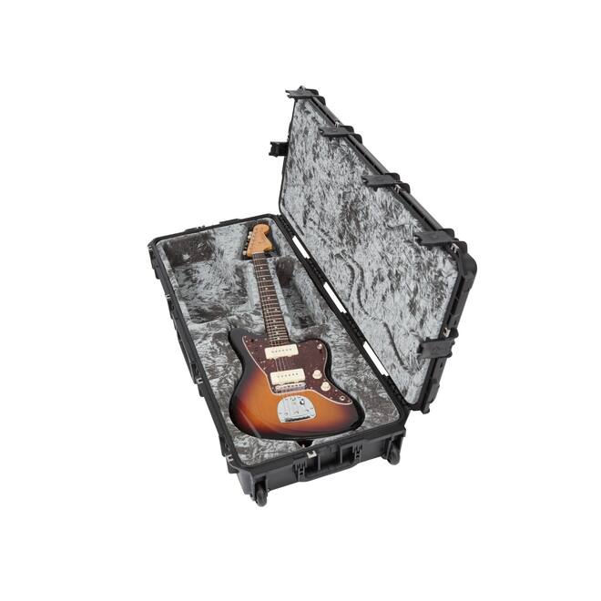 SKB - iSeries 4217-30 - Valise Étanche - Noire - Compartiment Guitare Jaguar/Jazzmaster